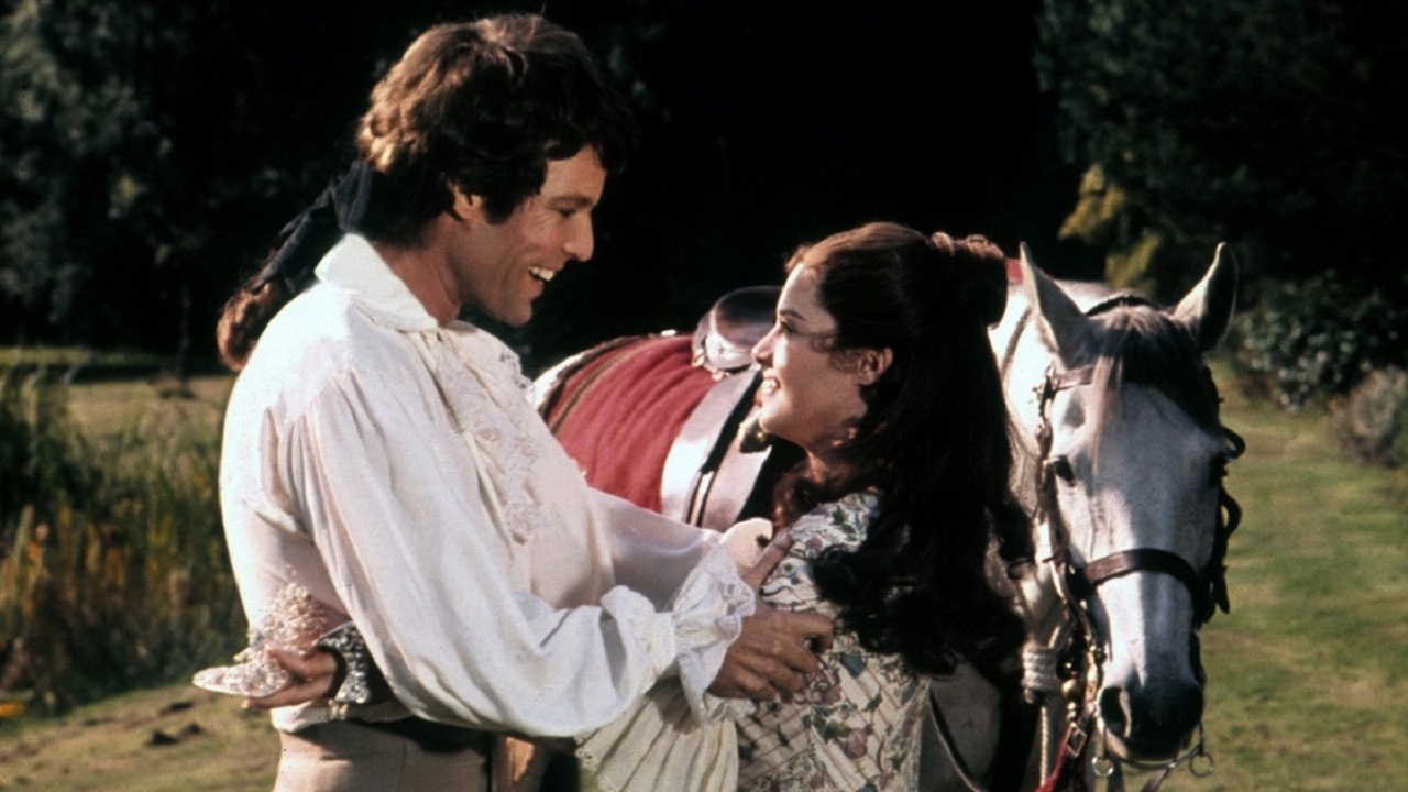 Prince Edward (Richard Chamberlain) and Cinderella (Gemma Craven) in The Slipper and the Rose (1976)