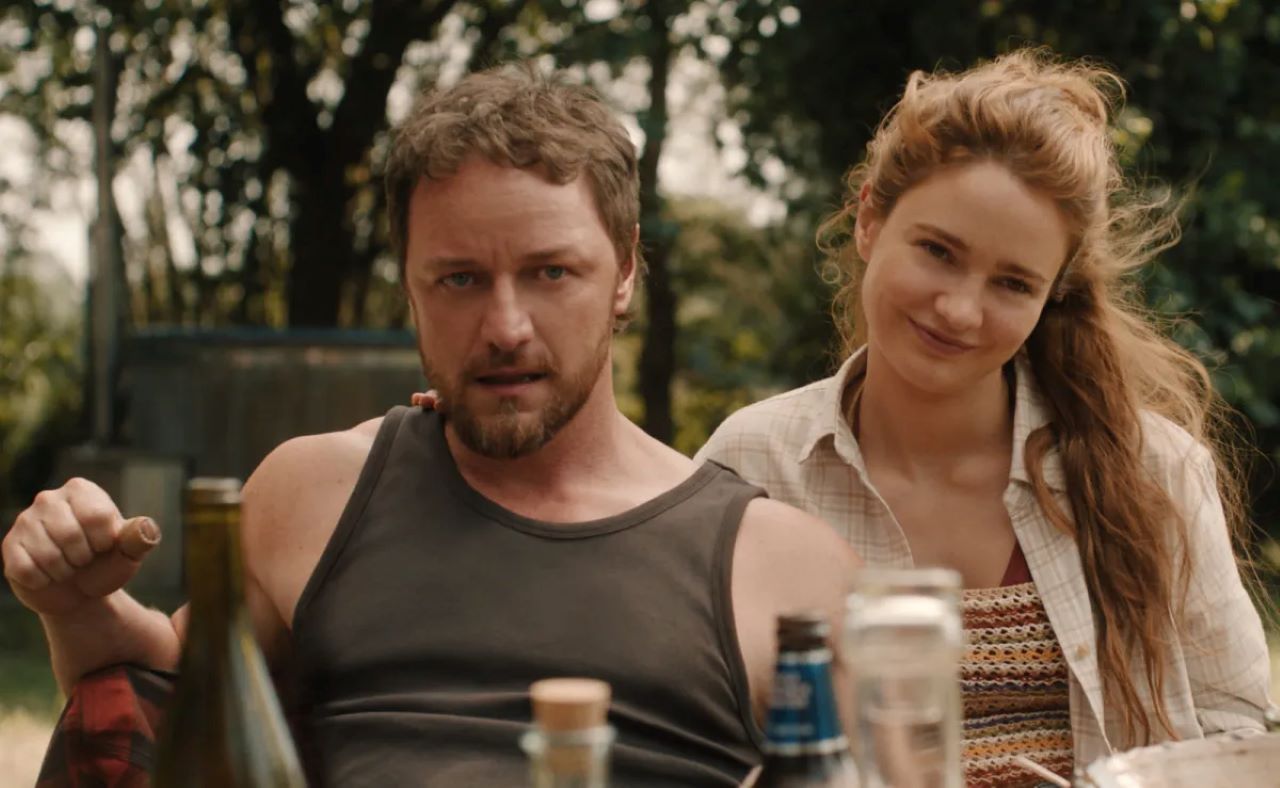 The hosts - James McAvoy and Aisling Franciosi in Speak No Evil (2024)