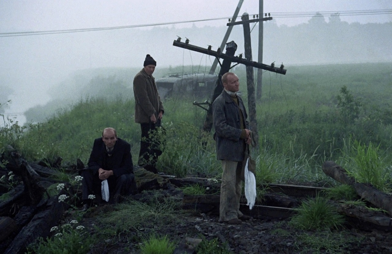 Inside The Zone - Nikolay Grinko, Anatoliy Solonitsyn and Aleksandr Kaydanovskiy in Stalker (1979)