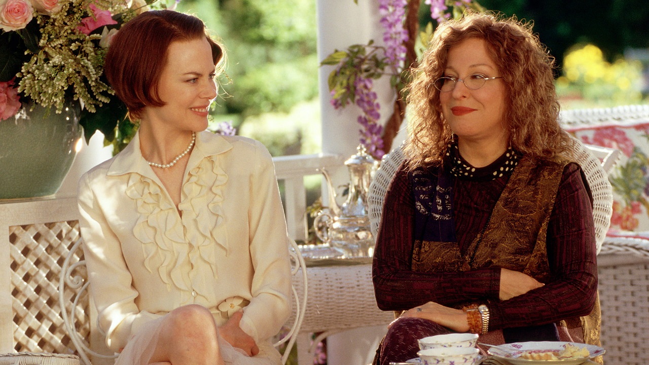 Nicole Kidman and Bette Midler in The Stepford Wives (2004)