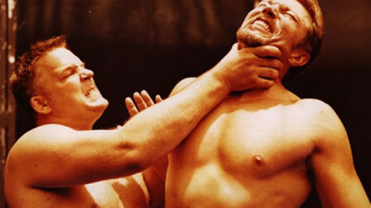 Jack Wouterse fights in the arena in Temmink: The Ultimate Fight (1998)
