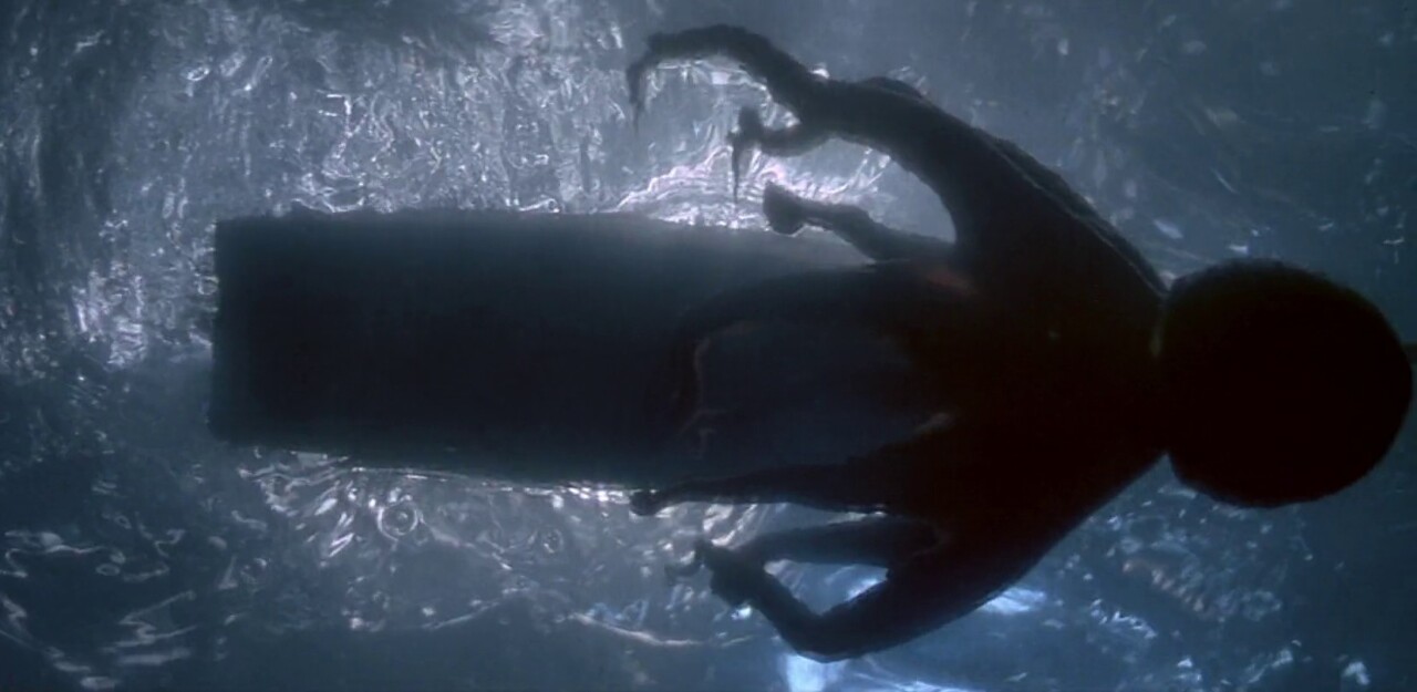 Giant octopus in Tentacles (1977)