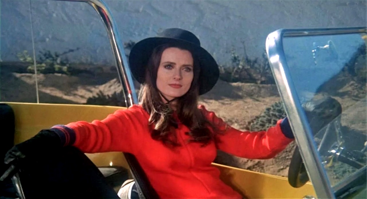 Celeste Yarnall as Diane Le Fanu in The Velvet Vampire (1971)