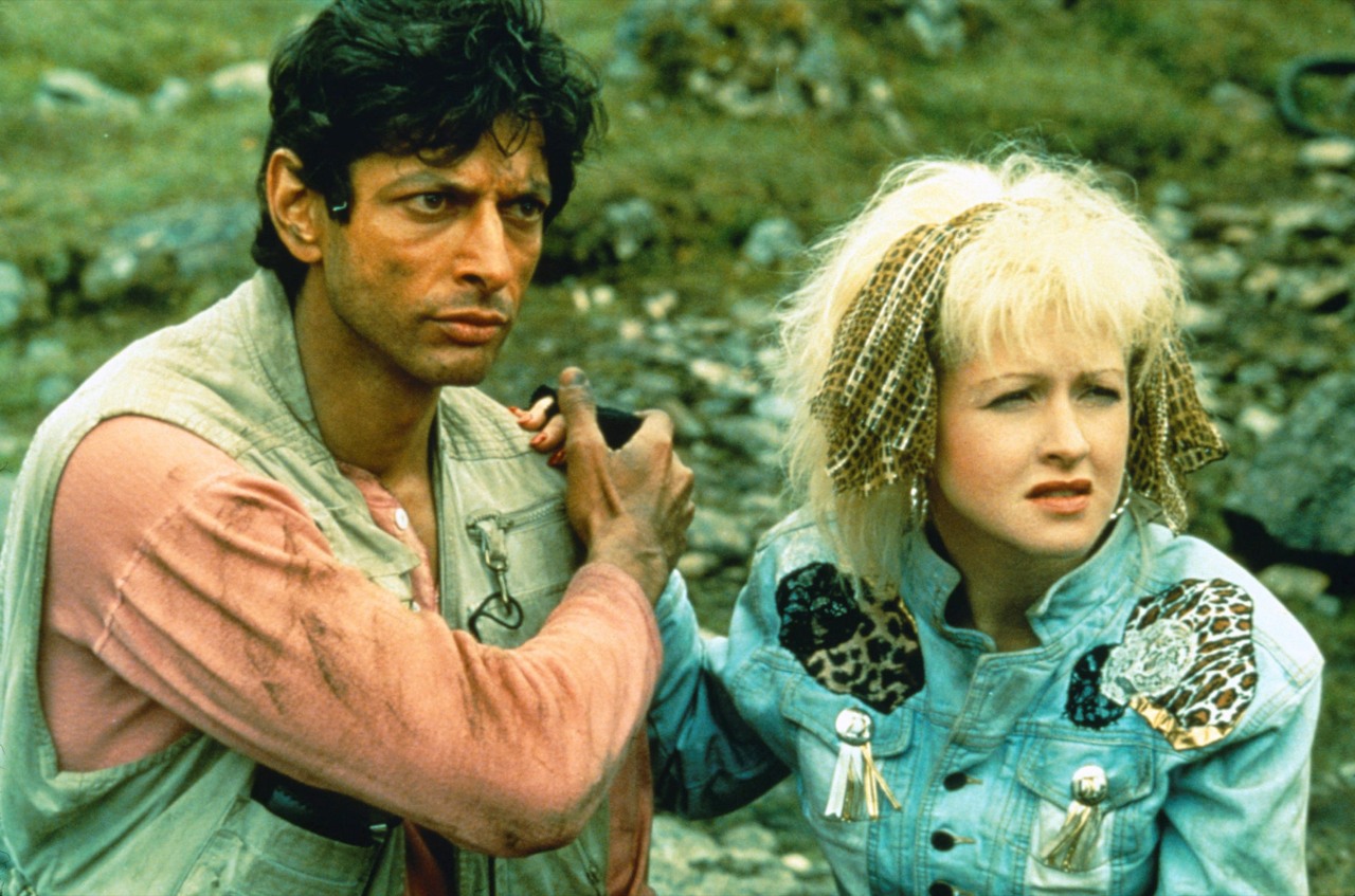 Jeff Goldblum and Cyndi Lauper in Vibes (1988)