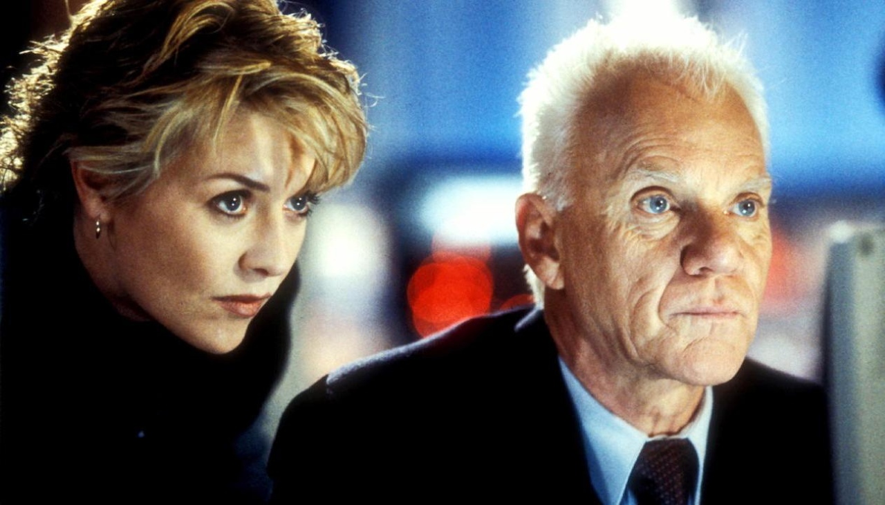 Amanda Tapping and Malcolm McDowell in The Void (2001)