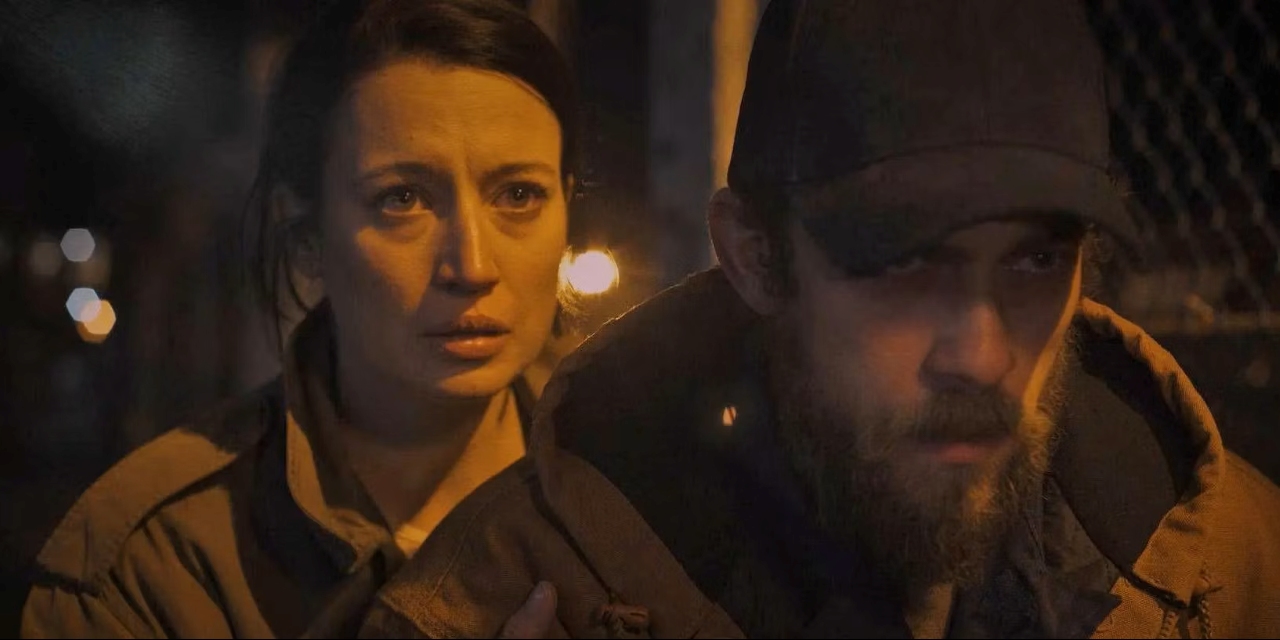Sister Libby Ewing and brother Evan Dumochel in When I Consume You (2021)