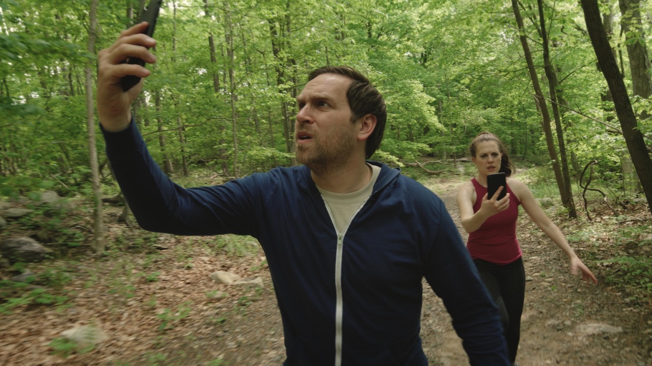 Max Woertendyke, Dana Berger in Brightwood (2022)