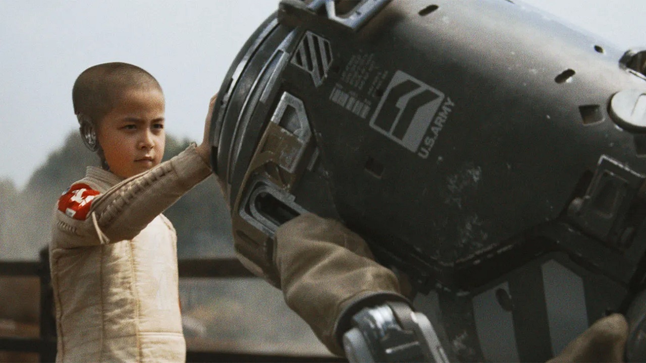 Alphie (Madeleine Yuna Voyles) communes with a walking bomb in The Creator (2023)