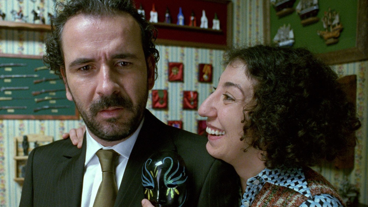Guillermo Toledo and Monica Cervera in Ferpect Crime (2004)