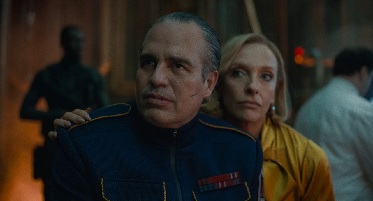 Mark Ruffalo and Toni Collette in Mickey 17 (2025)