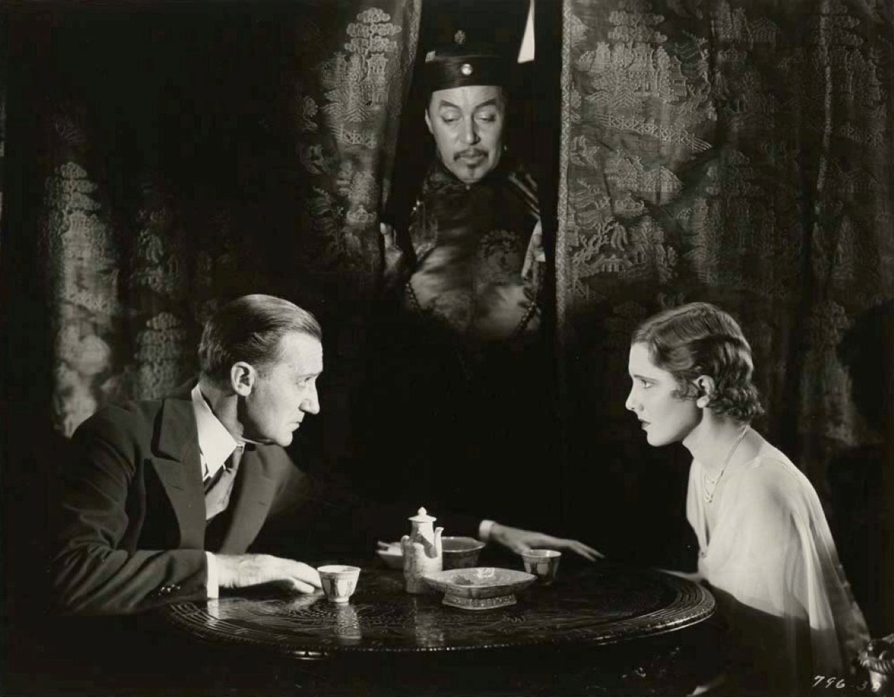 Nayland Smith (O.P. Heggie), Jean Arthur and Fu Manchu (Warner Oland) in The Return of Dr. Fu Manchu (1930)